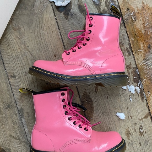 Dr. Marten 1460 W Bubblegum Pink Combat Patent Leather Boots Size 6 - Picture 2 of 10